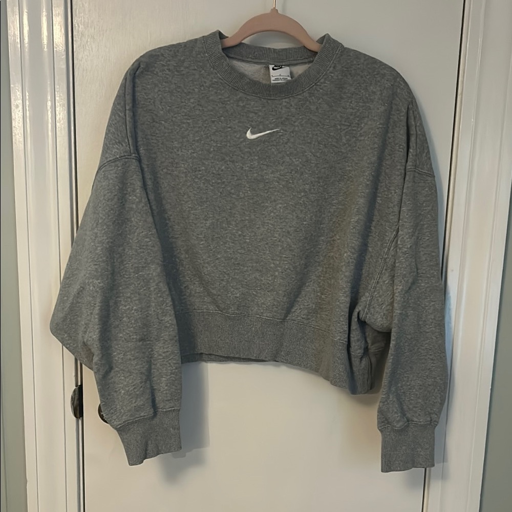 Nike Gray Cropped Oversized Sweatshirt